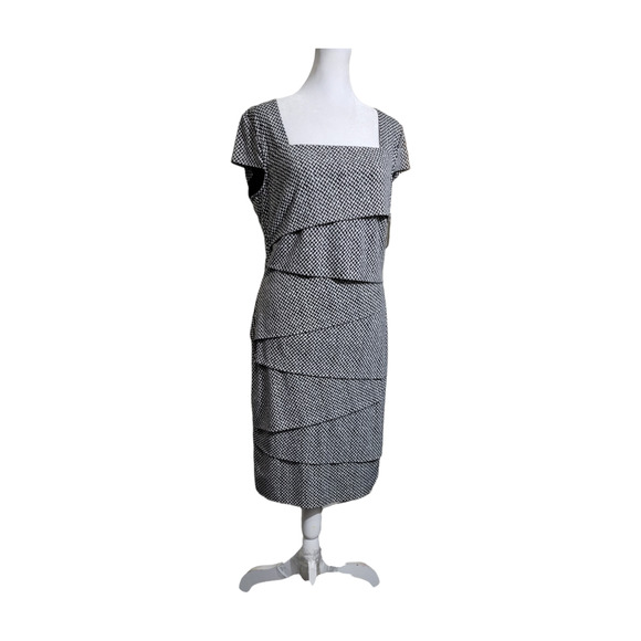White House Black Market Dresses & Skirts - WHITE HOUSE BLACK MARKET Instantly Slimming Black & White Tiered Dress Sz. 12